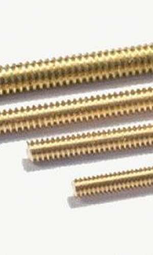 Barra roscada em latão Barra roscada em latão