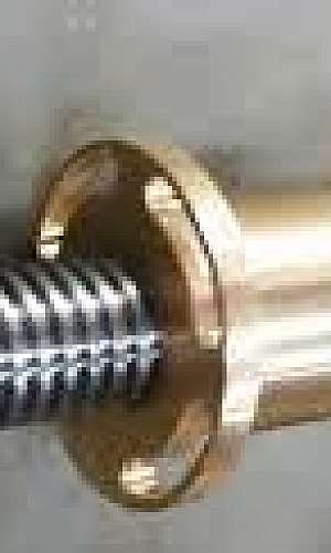 Eixo com rosca trapezoidal Eixo com rosca trapezoidal